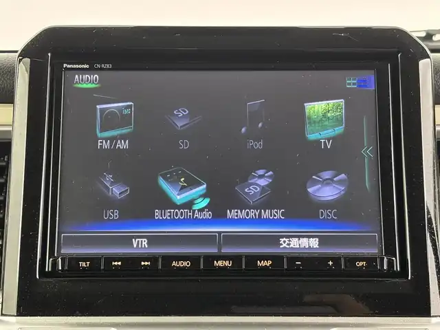 スズキ クロスビー HYBRID MZ 埼玉県 2018(平30)年 6.5万km ピュアホワイトP 純正9インチナビ/全方位カメラ/4WD/Bluetooth/フルセグTV/クルーズコントロール/パドルシフト/ダウンヒルアシスト/純正16インチアルミホイール/純正フロアマット/パワーウィンドウ/パワーステアリング/ビルトインETC