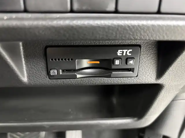 スズキ クロスビー HYBRID MZ 埼玉県 2018(平30)年 6.5万km ピュアホワイトP 純正9インチナビ/全方位カメラ/4WD/Bluetooth/フルセグTV/クルーズコントロール/パドルシフト/ダウンヒルアシスト/純正16インチアルミホイール/純正フロアマット/パワーウィンドウ/パワーステアリング/ビルトインETC