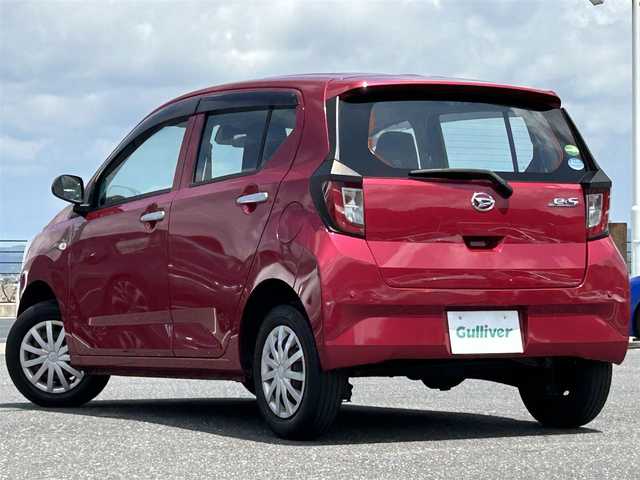 ダイハツ ミラ イース L SAⅢ 島根県 2018(平30)年 5万km マゼンタベリーマイカM 純正オーディオ(CUK-W66D)/(AM/FM/CD/USB/AUX)/衝突軽減機能/横滑り防止機能/オートハイビーム機能/ヘッドライトレベライザー/コーナーセンサー/リモコンキー/エアコン/パワーウィンドウ/純正フロアマット/取扱説明書/保証書