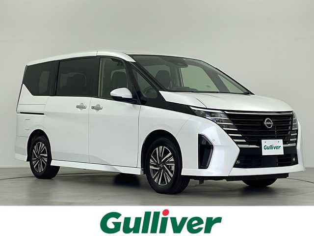 日産 セレナ ハイウェイスター V 岐阜県 2023(令5)年 3.4万km プリズムホワイト 純正9インチナビゲーション(MM222D-L)/AM/FM/SD/VTR/Bluetooth /HDMI/フルセグTV/バックカメラ/革巻きステアリング/ステアリングリモコン/パドルシフト/ブラインドスポットビューモニター/オートライト/オートハイビーム/プロパイロット/レーダークルーズコントロール/車線維持支援機能/プロパイロットパーキング/衝突回避ステアリングアシスト