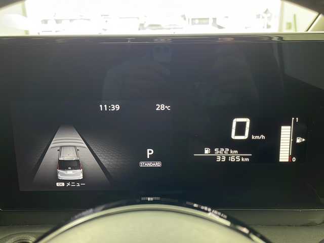日産 セレナ ハイウェイスター V 岐阜県 2023(令5)年 3.4万km プリズムホワイト 純正9インチナビゲーション(MM222D-L)/AM/FM/SD/VTR/Bluetooth /HDMI/フルセグTV/バックカメラ/革巻きステアリング/ステアリングリモコン/パドルシフト/ブラインドスポットビューモニター/オートライト/オートハイビーム/プロパイロット/レーダークルーズコントロール/車線維持支援機能/プロパイロットパーキング/衝突回避ステアリングアシスト