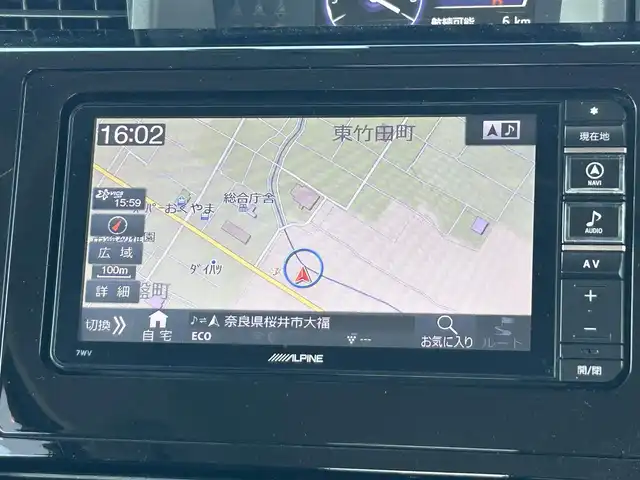 トヨタ タンク カスタムG－T 奈良県 2016(平28)年 4.2万km ブラックマイカメタリック/レーザーブルークリスタルシャイン 2トーン 両側パワースライドドア/ALPAINE7インチナビ(フルセグTV/CD/DVD/AM・FM/BT)/アラウンドビューモニター/ビルトインETC/前方ドラレコ/前席シートヒーター/スマートアシストIII/衝突警報機能(対車両・対歩行者)/衝突回避支援ブレーキ機能(対車両・対歩行者)/誤発進抑制制御機能(前方・後方)/車線逸脱警報機能/先行車発進お知らせ機能/オートハイビーム/LEDヘッドライト/フロントリップスポイラー/純正15インチアルミホイール/純正フロアマット