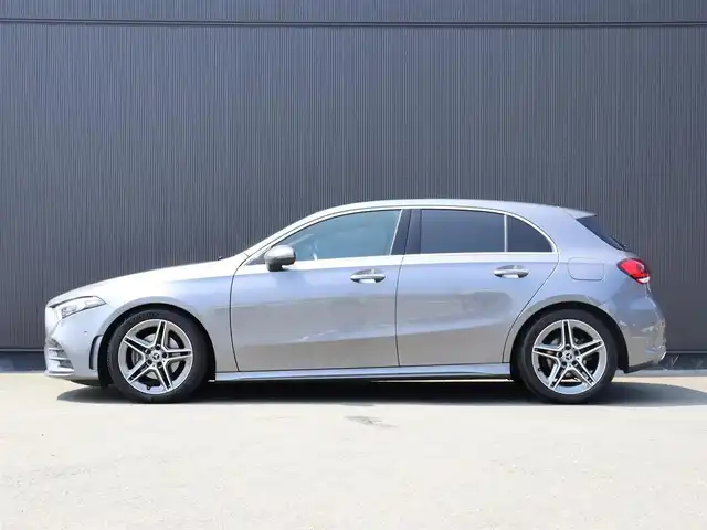 メルセデス・ベンツ Ａ１８０ スタイル AMGライン 静岡県 2018(平30)年 2.9万km マウンテングレー １オーナー /純正ナビ/フルセグTV/レーダーセーフティパッケージ/ACC/LKA/BSM/LEDヘッドライト/ドライブレコーダー/前席シートヒーター/パドルシフト/18インチ純正AW