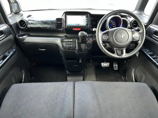 ホンダ Ｎ ＢＯＸ カスタム G 静岡県 2013(平25)年 9.3万km アラバスターシルバーメタリック 社外ナビ/（フルセグTV/Bluetooth/DVD）/バックカメラ/横滑り防止装置/ETC/前方ドライブレコーダー/両側スライドドア/オートライト/プッシュスタート/スマートキー/純正フロアマット/保証書/取扱説明書