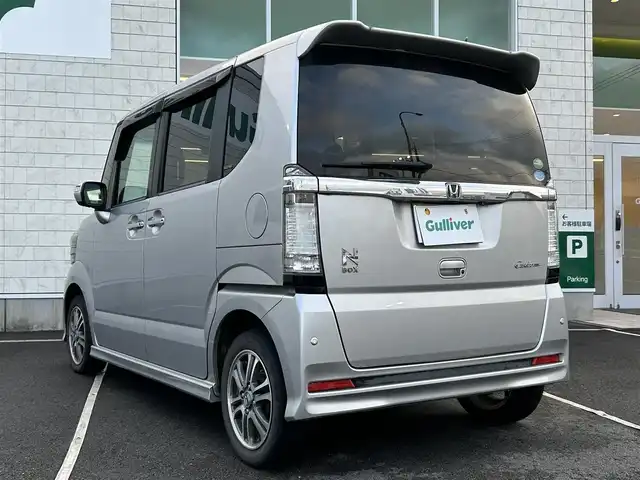 ホンダ Ｎ ＢＯＸ カスタム G 静岡県 2013(平25)年 9.3万km アラバスターシルバーメタリック 社外ナビ/（フルセグTV/Bluetooth/DVD）/バックカメラ/横滑り防止装置/ETC/前方ドライブレコーダー/両側スライドドア/オートライト/プッシュスタート/スマートキー/純正フロアマット/保証書/取扱説明書