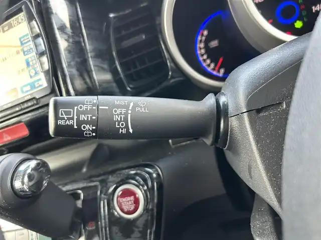 ホンダ Ｎ ＢＯＸ カスタム G 静岡県 2013(平25)年 9.3万km アラバスターシルバーメタリック 社外ナビ/（フルセグTV/Bluetooth/DVD）/バックカメラ/横滑り防止装置/ETC/前方ドライブレコーダー/両側スライドドア/オートライト/プッシュスタート/スマートキー/純正フロアマット/保証書/取扱説明書