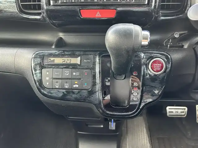 ホンダ Ｎ ＢＯＸ カスタム G 静岡県 2013(平25)年 9.3万km アラバスターシルバーメタリック 社外ナビ/（フルセグTV/Bluetooth/DVD）/バックカメラ/横滑り防止装置/ETC/前方ドライブレコーダー/両側スライドドア/オートライト/プッシュスタート/スマートキー/純正フロアマット/保証書/取扱説明書
