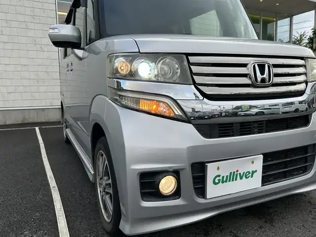 ホンダ Ｎ ＢＯＸ カスタム G 静岡県 2013(平25)年 9.3万km アラバスターシルバーメタリック 社外ナビ/（フルセグTV/Bluetooth/DVD）/バックカメラ/横滑り防止装置/ETC/前方ドライブレコーダー/両側スライドドア/オートライト/プッシュスタート/スマートキー/純正フロアマット/保証書/取扱説明書