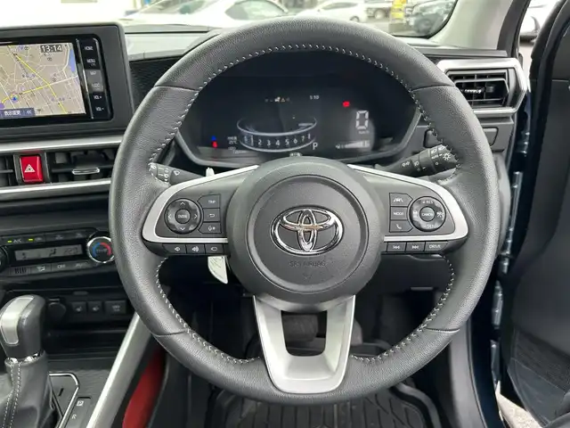 トヨタ ライズ Z 広島県 2023(令5)年 0.8万km レーザーブルークリスタルシャイン ワンオーナー/メモリナビ/Bluetooth/フルセグテレビ/アイドリングストップ/クルーズコントロール（追従有）/全周囲カメラ/プッシュスタート/ビルドインETC/LEDヘッドライト/ウィンカーミラー