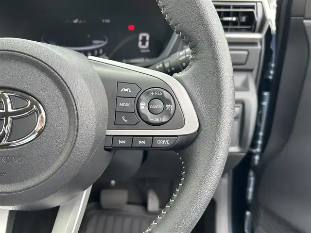 トヨタ ライズ Z 広島県 2023(令5)年 0.8万km レーザーブルークリスタルシャイン ワンオーナー/メモリナビ/Bluetooth/フルセグテレビ/アイドリングストップ/クルーズコントロール（追従有）/全周囲カメラ/プッシュスタート/ビルドインETC/LEDヘッドライト/ウィンカーミラー