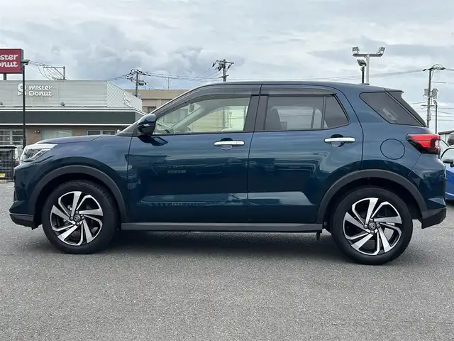 トヨタ ライズ Z 広島県 2023(令5)年 0.8万km レーザーブルークリスタルシャイン ワンオーナー/メモリナビ/Bluetooth/フルセグテレビ/アイドリングストップ/クルーズコントロール（追従有）/全周囲カメラ/プッシュスタート/ビルドインETC/LEDヘッドライト/ウィンカーミラー