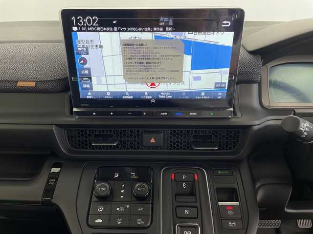 ホンダ ステップワゴン eHEV エアー EX 鹿児島県 2025(令7)年 0.1千km プラチナホワイトパール 登録済未使用車/純正11.4型ナビ/（CD/DVD/BT/フルセグTV）/ホンダセンシング/レーダークルーズコントロール/パワーバックドア/ブラインドスポットモニター/両側パワースライドドア/電動パーキングブレーキ/オートホールド機能/パドルシフト/シートヒーター/後席サンシェード/スマートキー/プッシュスタート