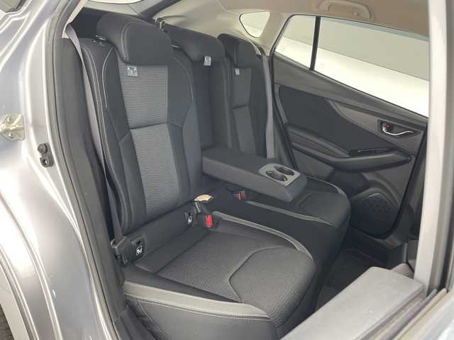 スバル インプレッサ スポーツ 1．6i－LアイサイトSスタイル 沖縄県 2019(令1)年 7.5万km アイスシルバーメタリック 純正ナビ　【CN-LR840D】/　(フルセグTV　Bluetooth　CD/DVD　SD)/バックカメラ　/USB/サイドカメラ　/ＬＥＤヘッドライト　/ドライブレコーダー　/レーダークルーズコントロール　/プッシュスタート　/スマートキー　/純正フロアマット　/ＥＴＣ