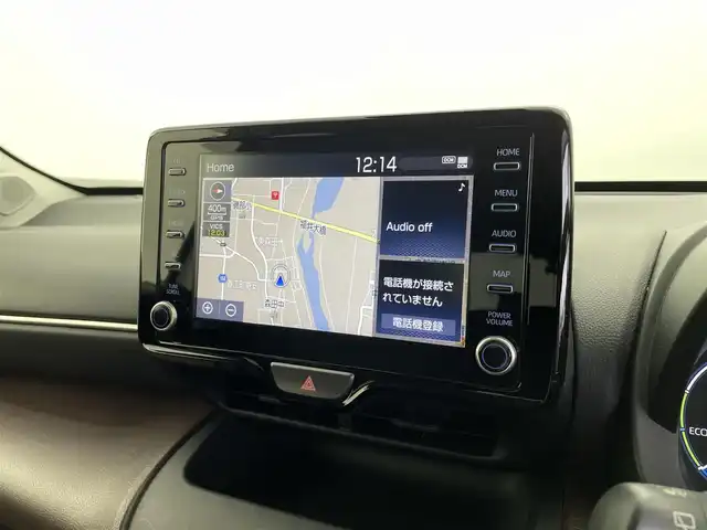 トヨタ ヤリスクロス ハイブリッド Z 福井県 2020(令2)年 2.1万km ホワイトパールクリスタルシャイン 純正ディスプレイオーディオ/（USB接続/Bluetooth/フルセグTV）/全方位カメラ/クルーズコントロール/衝突軽減ブレーキ/ビルトインETC2.0/パワーシート/シートヒーター/LEDオートライト/コーナーセンサー/パワーステアリング/エアバック（W＋サイド）/スペアキー/純正フロアマット/純正アルミホイール/プッシュスタート/スマートキー