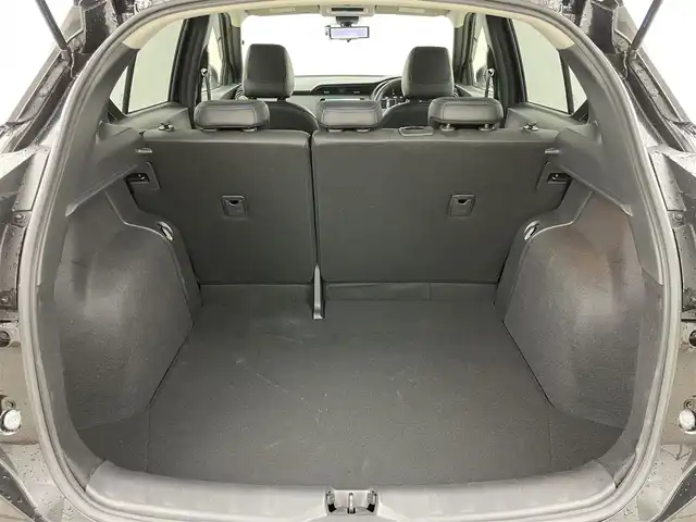 日産 キックス X 岡山県 2021(令3)年 4.6万km ピュアブラック インテリジェントアラウンドビューモニター/インテリジェントルームミラー/純正9インチナビ(MM370D-L)/(Bluetooth/CD/DVD/USB/フルセグTV)/ハーフレザー/インテリジェントモビリティ/エマージェンシーブレーキ/プロパイロット/純正ドアバイザー/オートブレーキホールド/オートハイビーム/カーテンエアバック/レーンアシスト/コーナーセンサー(前後)/純正LEDヘッドライト/純正ドライブレコーダー(前)/純正フロアマット/純正17インチアルミ/ビルトインETC