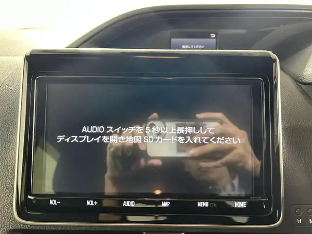 トヨタ ノア ハイブリッド G 佐賀県 2019(令1)年 3.6万km アバンギャルドブロンズメタリック 純正９インチSDナビ/CD DVD TV/衝突軽減システム/両側パワースライドドア/シートヒーター/トヨタセーフティー/レーンキープアシスト/クリアランスソナー/ビルトインETC/ドラレコ前後/LEDヘッドライト/オートライト/オートマチックハイビーム
