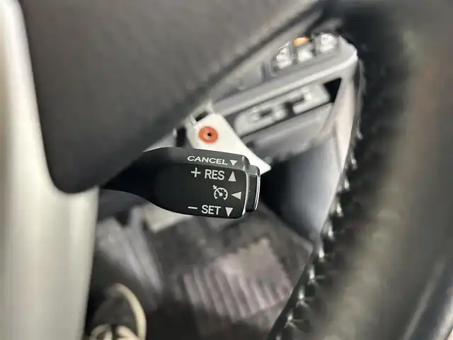 トヨタ ノア ハイブリッド G 佐賀県 2019(令1)年 3.6万km アバンギャルドブロンズメタリック 純正９インチSDナビ/CD DVD TV/衝突軽減システム/両側パワースライドドア/シートヒーター/トヨタセーフティー/レーンキープアシスト/クリアランスソナー/ビルトインETC/ドラレコ前後/LEDヘッドライト/オートライト/オートマチックハイビーム