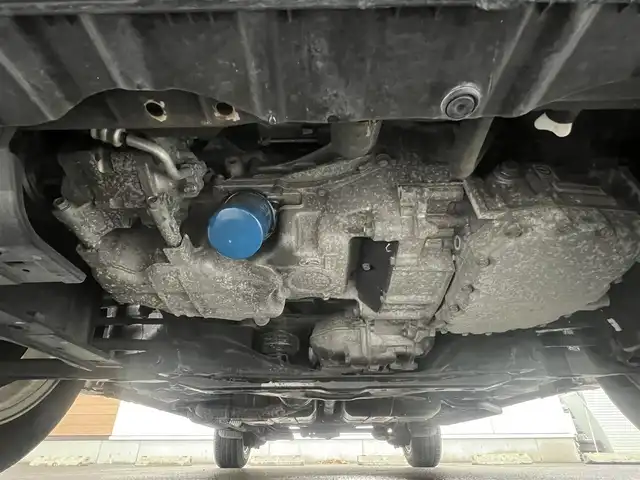 ホンダ ヴェゼル X 秋田県 2016(平28)年 7万km ホワイトオーキッドパール 純正ナビ/衝突軽減システム/４WD/LEDヘッドライト/スマートキー/バックカメラ/純正アルミ/フルセグ/プッシュスタート/コーナーセンサー/前席シートヒーター/ETC/パーキングアシスト/アイドリングストップ/ステアリングスイッチ/フルフラットシート/純正フロアマット/純正ドアバイザー/横滑り防止/寒冷地仕様/オートエアコン/オートライト/パワーステアリング/パワーウィンドウ/電動格納ウィンカーミラー/保証書/取扱説明書/記録簿