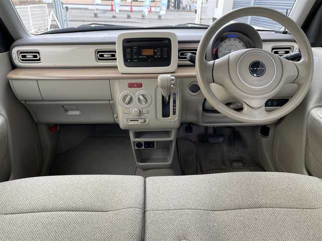 スズキ ラパン S 道央・札幌 2017(平29)年 6.5万km シフォンアイボリーメタリック ４ＷＤ/純正オーディオ(AM/FM/CD)/アイドリングストップ/ドアバイザー/プッシュスタート/シートヒーター/純正シートカバー付/純正フロアマット/横滑り防止装置/盗難防止装置/衝突軽減ブレーキ/オートライト/積込夏タイヤ/　　(社外AW付 155/65R14 21年製 溝５ｍｍ)