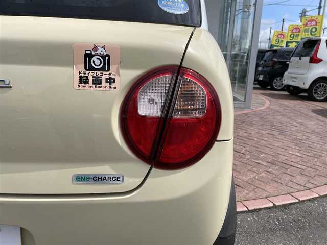 スズキ ラパン S 道央・札幌 2017(平29)年 6.5万km シフォンアイボリーメタリック ４ＷＤ/純正オーディオ(AM/FM/CD)/アイドリングストップ/ドアバイザー/プッシュスタート/シートヒーター/純正シートカバー付/純正フロアマット/横滑り防止装置/盗難防止装置/衝突軽減ブレーキ/オートライト/積込夏タイヤ/　　(社外AW付 155/65R14 21年製 溝５ｍｍ)