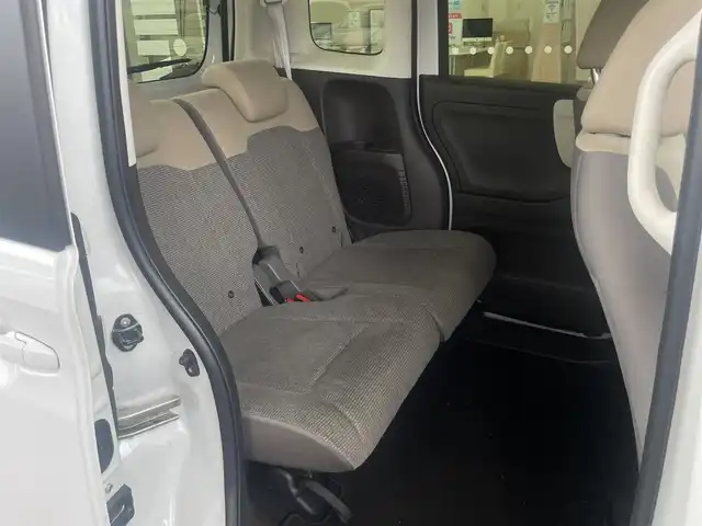 ホンダ Ｎ ＢＯＸ G 大阪府 2022(令4)年 2.4万km プラチナホワイトパール 純正ナビ/-Bluetooth/フルセグTV/CD/DVD/FM/AM/レーダークルーズコントロール/衝突被害軽減ブレーキ/クリアランスソナー/レーンキープアシスト/バックカメラ/オートライト/ETC/プッシュスタート/スマートキー/-スペアキー×１