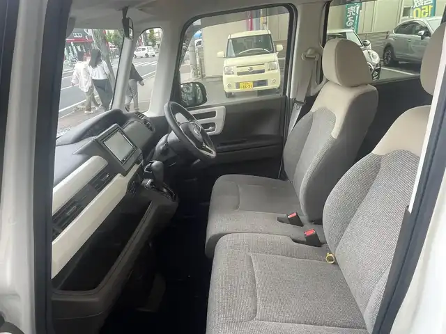 ホンダ Ｎ ＢＯＸ G 大阪府 2022(令4)年 2.4万km プラチナホワイトパール 純正ナビ/-Bluetooth/フルセグTV/CD/DVD/FM/AM/レーダークルーズコントロール/衝突被害軽減ブレーキ/クリアランスソナー/レーンキープアシスト/バックカメラ/オートライト/ETC/プッシュスタート/スマートキー/-スペアキー×１