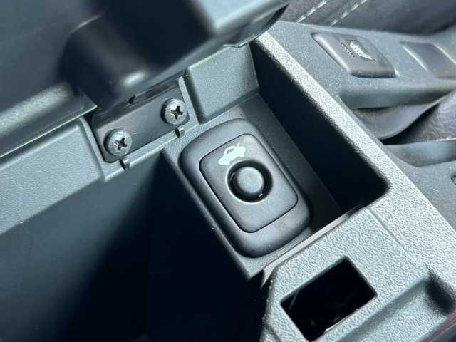 トヨタ コペン GRスポーツ 千葉県 2020(令2)年 0.8万km 黄 BBS16インチアルミホイール/HKSブローオフバルブ/ビルシュタインショック/D-sportサスペンション/D-sportエグゾースト/D-sportマフラー/社外HDDナビ/フルセグTV/CD/DVD再生/ETC/Bluetooth接続/前席シートヒーター/ステアリングスイッチ/360°ドライブレコーダー