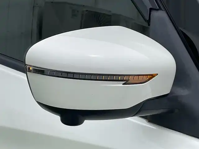 日産 セレナ ハイウェイスターVセレクションⅡ 香川県 2019(平31)年 4.8万km ブリリアントホワイトパール 登録時走行距離：47918km/カロッツェリア8型ナビ/　CD DVD BT フルセグTV/全方位カメラ/カロッツェリア10.2型フリップダウンモニター（TVM-FW1030）/両側パワースライドドア/エマージェンシーブレーキ/レーンキープアシスト/レーダークルーズコントロール/アイドリングストップ/横滑り防止装置/オートホールド機能付き電子パーキングブレーキ/デジタルインナーミラー/前後ドライブレコーダー/ビルトインETC/ロールサンシェード/ISOFU/IX/プッシュスタート/スマートキー/スペアキー