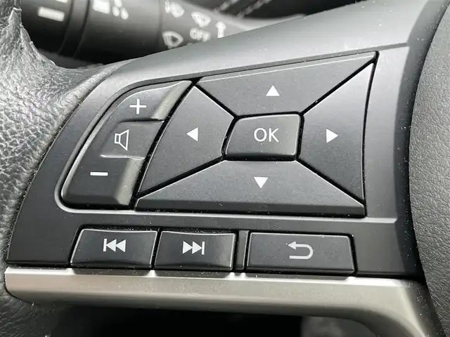 日産 セレナ ハイウェイスターVセレクションⅡ 香川県 2019(平31)年 4.8万km ブリリアントホワイトパール 登録時走行距離：47918km/カロッツェリア8型ナビ/　CD DVD BT フルセグTV/全方位カメラ/カロッツェリア10.2型フリップダウンモニター（TVM-FW1030）/両側パワースライドドア/エマージェンシーブレーキ/レーンキープアシスト/レーダークルーズコントロール/アイドリングストップ/横滑り防止装置/オートホールド機能付き電子パーキングブレーキ/デジタルインナーミラー/前後ドライブレコーダー/ビルトインETC/ロールサンシェード/ISOFU/IX/プッシュスタート/スマートキー/スペアキー