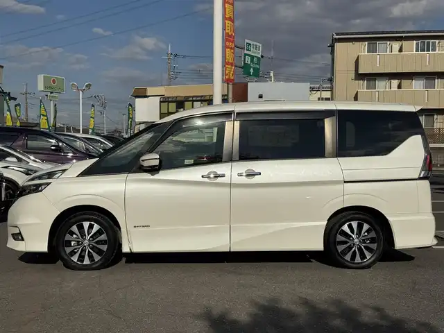 日産 セレナ ハイウェイスターVセレクションⅡ 千葉県 2019(平31)年 4.8万km ブリリアントホワイトパール インテリジェントエマージェンシーブレーキ/プロパイロット/社外ナビ/アラウンドビューモニター/AM/FM/CD/DVD/BT/フルセグTV/社外フリップダウンモニター/社外レーダー/両側パワースライドドア/前後コーナーセンサー/前後社外ドライブレコーダー/ビルトインETC/デジタルインナーミラー/電動サイドブレーキ/ブレーキホールド/社外フロアマット/純正ドアバイザー/USB電源/純正16インチAW/スマートキー/保証書・取説
