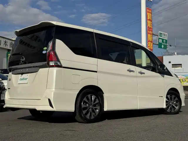 日産 セレナ ハイウェイスターVセレクションⅡ 千葉県 2019(平31)年 4.8万km ブリリアントホワイトパール インテリジェントエマージェンシーブレーキ/プロパイロット/社外ナビ/アラウンドビューモニター/AM/FM/CD/DVD/BT/フルセグTV/社外フリップダウンモニター/社外レーダー/両側パワースライドドア/前後コーナーセンサー/前後社外ドライブレコーダー/ビルトインETC/デジタルインナーミラー/電動サイドブレーキ/ブレーキホールド/社外フロアマット/純正ドアバイザー/USB電源/純正16インチAW/スマートキー/保証書・取説