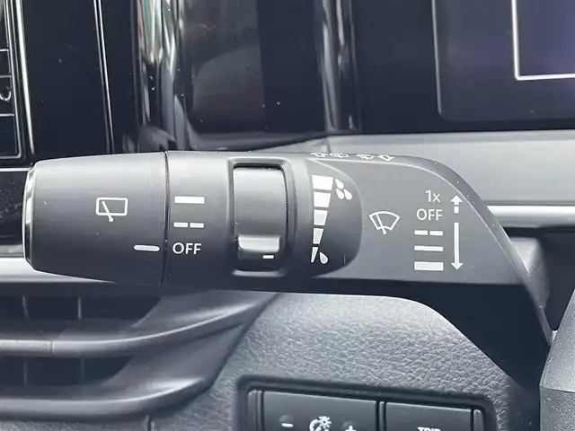 日産 ノート X 島根県 2023(令5)年 4万km ピュアホワイトパール エマージェンシーブレーキ/純正9インチナビ/フルセグTV/Bluetooth/バックカメラ/ステアリングスイッチ/コーナーセンサー /ドライブレコーダー/ビルトインETC/オートライト/スマートキー/プッシュスタート /フロアマット/電子パーキング