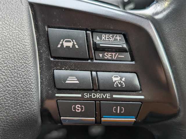 スバル レヴォーグ 1．6GT－S アイサイト 栃木県 2014(平26)年 10万km クリスタルホワイトP (株)IDOMが運営する【じしゃロン宇都宮店】の自社ローン対象車両になります。こちらは現金またはオートローンご利用時の価格です。自社ローンご希望の方は別途その旨お申付け下さい/4WD/社外メモリナビ/衝突軽減システム/レーンキープアシスト/ETC/バックカメラ/スマートキー/プッシュスタート/電子パーキング/純正18インチAW/ドアミラーウインカー/ドアバイザー