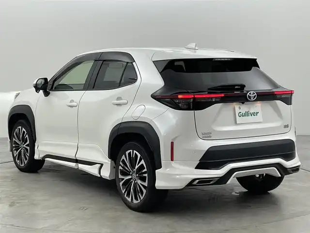 トヨタ ヤリスクロス ハイブリッド Z 愛知県 2022(令4)年 4.8万km ホワイトパールクリスタルシャイン モデリスタエアロ　/純正８型ＤＡナビ　/バックカメラ　/ビルトインＥＴＣ　/レーダークルコン　/コーナーセンサー　/衝突軽減　/レーンキープ　/ハーフレザー　/パワーシート　/シートヒーター　/ステアリングヒーター　/ＬＥＤ