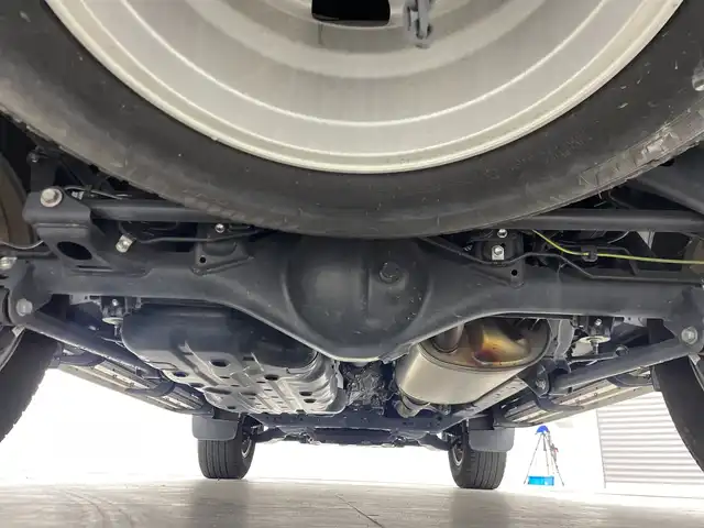 トヨタ ランドクルーザー プラド TX Lパッケージ 三重県 2022(令4)年 2.8万km ブラック 禁煙車　/純正９インチＳＤナビ　/バックカメラ/デュアルオートAC/MTモード付きAT/革巻きステアリング/ステアリングスイッチ/トヨタセーフティセンス　/衝突軽減ブレーキ　/レーンキープアシスト　/レーダークルーズコントロール　/オートハイビーム　/レザーシート　/前席シートベンチレーション　/純正ビルトインＥＴＣ/社外前方ドライブレコーダー/ルーフレール/サイド/カーテンエアバッグ