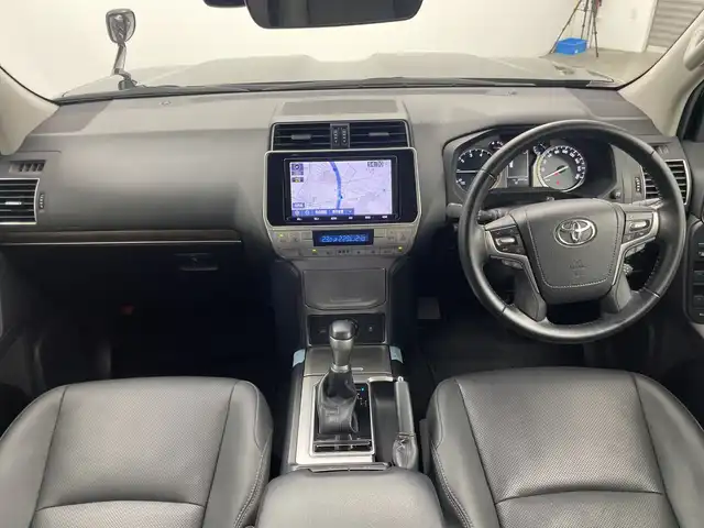 トヨタ ランドクルーザー プラド TX Lパッケージ 三重県 2022(令4)年 2.8万km ブラック 禁煙車　/純正９インチＳＤナビ　/バックカメラ/デュアルオートAC/MTモード付きAT/革巻きステアリング/ステアリングスイッチ/トヨタセーフティセンス　/衝突軽減ブレーキ　/レーンキープアシスト　/レーダークルーズコントロール　/オートハイビーム　/レザーシート　/前席シートベンチレーション　/純正ビルトインＥＴＣ/社外前方ドライブレコーダー/ルーフレール/サイド/カーテンエアバッグ