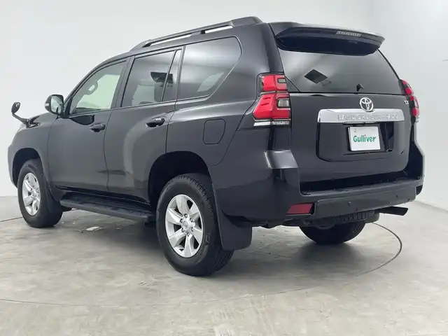 トヨタ ランドクルーザー プラド TX Lパッケージ 三重県 2022(令4)年 2.8万km ブラック 禁煙車　/純正９インチＳＤナビ　/バックカメラ/デュアルオートAC/MTモード付きAT/革巻きステアリング/ステアリングスイッチ/トヨタセーフティセンス　/衝突軽減ブレーキ　/レーンキープアシスト　/レーダークルーズコントロール　/オートハイビーム　/レザーシート　/前席シートベンチレーション　/純正ビルトインＥＴＣ/社外前方ドライブレコーダー/ルーフレール/サイド/カーテンエアバッグ