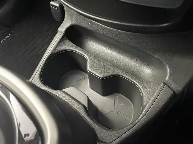 日産 ノート e－パワーオーテック 埼玉県 2019(令1)年 7.2万km スーパーブラック 純正7インチSDナビ/ CD DVD フルセグTV Bluetooth/アラウンドビューモニター/デジタルインナーミラー/エマージェンシーブレーキ/レーンキープアシスト/レーダークルーズコントロール/クリアランスソナー /オーテック製アルミホイール/スマートキー/LEDオートライト/ETC
