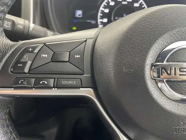 日産 ノート e－パワーオーテック 埼玉県 2019(令1)年 7.2万km スーパーブラック 純正7インチSDナビ/ CD DVD フルセグTV Bluetooth/アラウンドビューモニター/デジタルインナーミラー/エマージェンシーブレーキ/レーンキープアシスト/レーダークルーズコントロール/クリアランスソナー /オーテック製アルミホイール/スマートキー/LEDオートライト/ETC