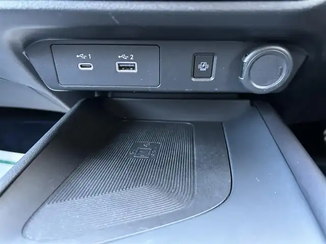 日産 ノート e－パワーオーテック 佐賀県 2019(令1)年 7.3万km スーパーブラック 純正SDナビゲーション/・フルセグTV/CD/DVD/SD/Bluetooth/アラウンドビューモニター/ETC/デジタルインナーミラー/ISOFIX対応/革巻きステアリング/ステアリングリモコン/純正15インチアルミホイール/純正LEDヘッドライト/純正フォグランプ/純正フロアマット/新車保証書/取扱説明書/スペアキー１本/インテリジェントクルーズコントロール/レーンディパーチャーワーニング/エマージェンシーブレーキ/横滑り防止装置