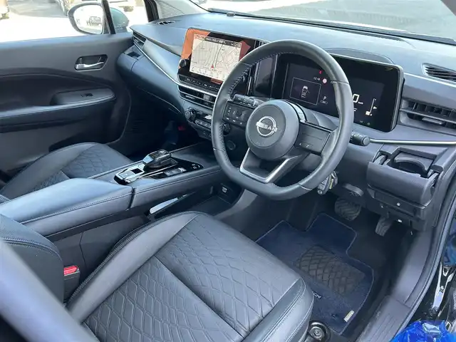 日産 ノート e－パワーオーテック 佐賀県 2019(令1)年 7.3万km スーパーブラック 純正SDナビゲーション/・フルセグTV/CD/DVD/SD/Bluetooth/アラウンドビューモニター/ETC/デジタルインナーミラー/ISOFIX対応/革巻きステアリング/ステアリングリモコン/純正15インチアルミホイール/純正LEDヘッドライト/純正フォグランプ/純正フロアマット/新車保証書/取扱説明書/スペアキー１本/インテリジェントクルーズコントロール/レーンディパーチャーワーニング/エマージェンシーブレーキ/横滑り防止装置