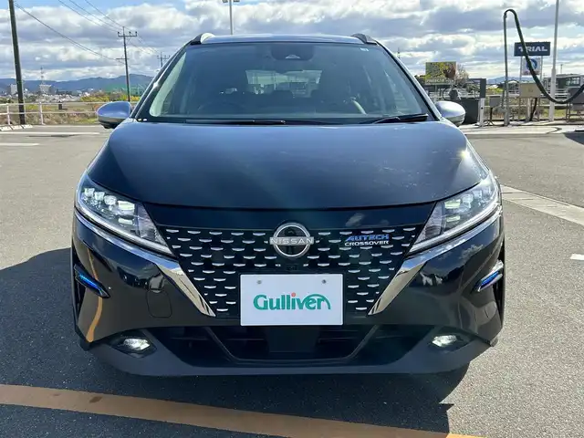 日産 ノート e－パワーオーテック 佐賀県 2019(令1)年 7.3万km スーパーブラック 純正SDナビゲーション/・フルセグTV/CD/DVD/SD/Bluetooth/アラウンドビューモニター/ETC/デジタルインナーミラー/ISOFIX対応/革巻きステアリング/ステアリングリモコン/純正15インチアルミホイール/純正LEDヘッドライト/純正フォグランプ/純正フロアマット/新車保証書/取扱説明書/スペアキー１本/インテリジェントクルーズコントロール/レーンディパーチャーワーニング/エマージェンシーブレーキ/横滑り防止装置