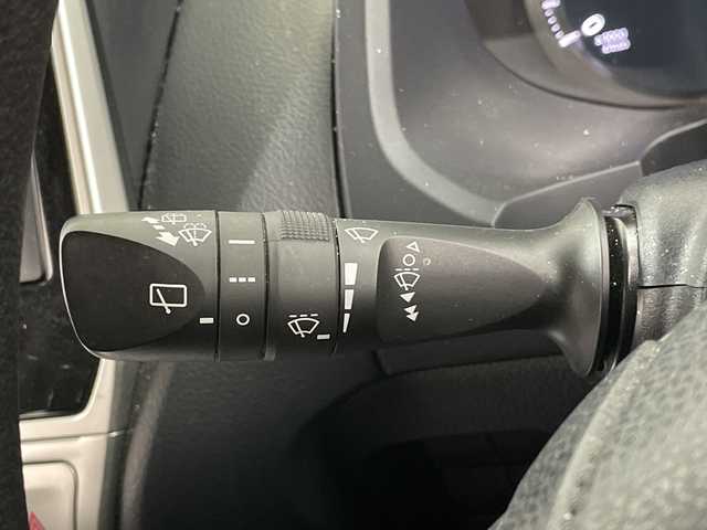 トヨタ ランドクルーザー プラド TX 道央・札幌 2019(令1)年 9.3万km ホワイトパールクリスタルシャイン ・4WD/寒冷地仕様/・トヨタセーフティセンス/・プリクラッシュセーフティ/・レーダークルーズコントロール/・純正SDナビ NSCN-W68　/・Bluetooth/CD/SD/バックカメラ/・純正エンジンスターター/前方ドライブレコーダー/・積込冬タイヤ純正AW/・LEDヘッドライト/オートハイビーム/・センターデフロック/・純正フロアマット/・ドアバイザー/・取説/保証書