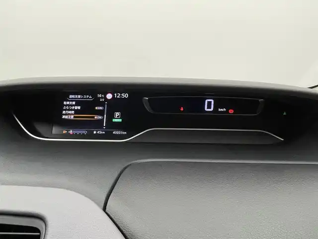 日産 セレナ ハイウェイスター V 宮城県 2020(令2)年 4万km ブリリアントホワイトパール 純正9型ナビ/プロパイロット/純正16インチAW/安全装備/・アラウンドビューモニター/・エマージェンシーブレーキ/・プロパイロットパーキング/・側方/後方支援/革巻きステアリング/・ステアリングスイッチ/両側パワースライドドア/ビルトインETC/前後ドライブレコーダー/純正LEDヘッドライト/・フォグランプ