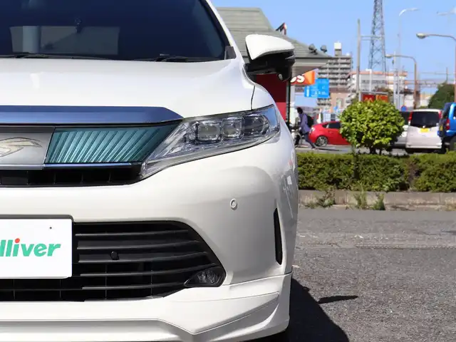 トヨタ ハリアー プレミアム 神奈川県 2018(平30)年 7万km ホワイトパールクリスタルシャイン JBLスピーカー /バックカメラ /ドラレコ前後/ETC2.0/TOYOTA純正メモリナビ/DVD/Blu-rayナビ/フルセグテレビ/アイドリングストップ/ウィンカーミラー/クルーズコントロール(追従機能付)/ドアバイザー/プッシュスタート/パワーバックドア/保証書/取説/スペアキー/：スペアカードキー