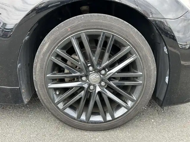 トヨタ クラウン ハイブリッド 静岡県 2015(平27)年 14.6万km ブラック 純正HDDナビ/（FM/AM/Bluetooth/CD）/フルセグTV/テレビキャンセラー/ブラックファブリックシート/前席パワーシート/前後ドラレコ/革巻きハンドル/ハンドルヒーター/フォグランプ/トランクイージークローザー/デュアルエアコン/純正ブラックスパッタリング塗装18AW/プッシュスタート/スマートキー