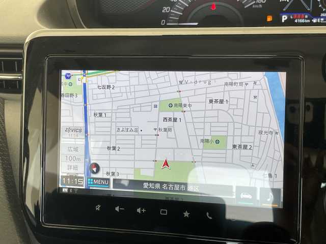 スズキ ソリオ バンディット HV MV 愛知県 2025(令7)年 0.5万km キャラバンアイボリーパールM / ガンメタリック2トーン 純正9型ディスプレイオーディオナビ/全方位カメラ/両側パワースライドドア/レーダークルーズコントロール/シートヒーター/バックカメラ/ヘッドアップディスプレイ/コーナーセンサー/純正アルミホイール/ETC2.0/LEDヘッドライト/オートマチックハイビーム/ドライブレコーダー/衝突軽減システム/フルセグ/CD DVD/Bluetooth/ステアリングスイッチ/スマートキー/プッシュスタート