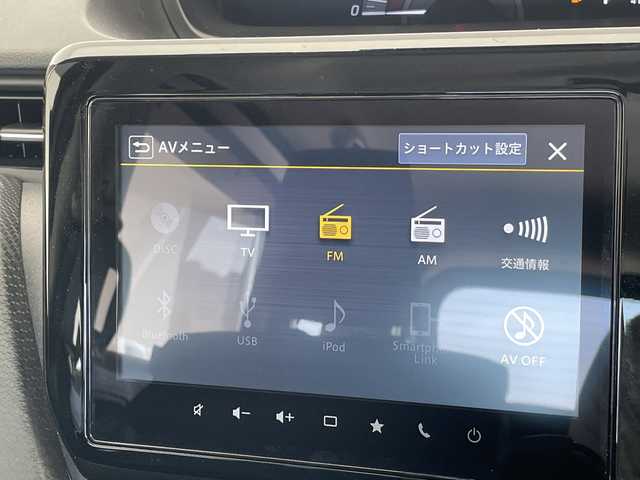 スズキ ソリオ バンディット HV MV 愛知県 2025(令7)年 0.5万km キャラバンアイボリーパールM / ガンメタリック2トーン 純正9型ディスプレイオーディオナビ/全方位カメラ/両側パワースライドドア/レーダークルーズコントロール/シートヒーター/バックカメラ/ヘッドアップディスプレイ/コーナーセンサー/純正アルミホイール/ETC2.0/LEDヘッドライト/オートマチックハイビーム/ドライブレコーダー/衝突軽減システム/フルセグ/CD DVD/Bluetooth/ステアリングスイッチ/スマートキー/プッシュスタート