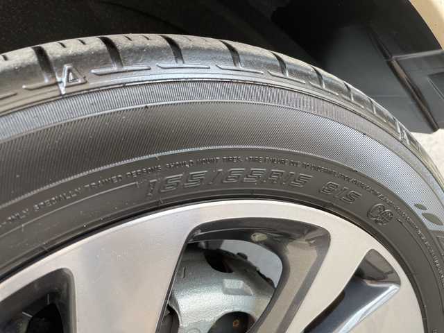 スズキ ソリオ バンディット HV MV 愛知県 2025(令7)年 0.5万km キャラバンアイボリーパールM / ガンメタリック2トーン 純正9型ディスプレイオーディオナビ/全方位カメラ/両側パワースライドドア/レーダークルーズコントロール/シートヒーター/バックカメラ/ヘッドアップディスプレイ/コーナーセンサー/純正アルミホイール/ETC2.0/LEDヘッドライト/オートマチックハイビーム/ドライブレコーダー/衝突軽減システム/フルセグ/CD DVD/Bluetooth/ステアリングスイッチ/スマートキー/プッシュスタート