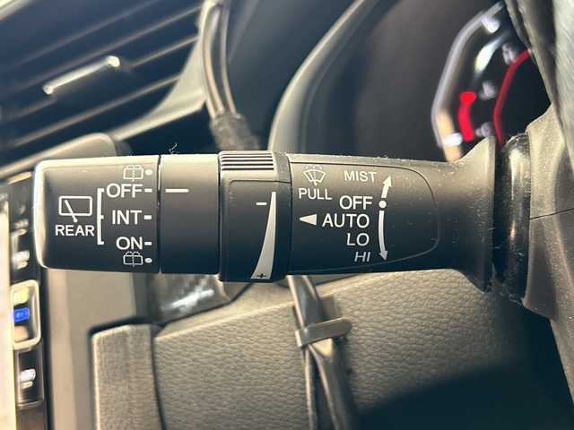 ホンダ シビック ハッチバック ホンダセンシング 岐阜県 2019(令1)年 4.8万km クリスタルブラックパール 純正ナビ7インチ/プッシュスタート/社外ターボタイマー/社外フロントスポイラー/社外リヤトランクスポイラー/フォグ/サイドバイザー/スタッドレスタイヤ積み込み/カーボンミラーカバー/ETC/社外アルミホイール/レーンキープアシスト/純正マット/クルーズコントロール/スマートキー/取扱説明書/LEDヘッドライト/オートライト/衝突軽減システム